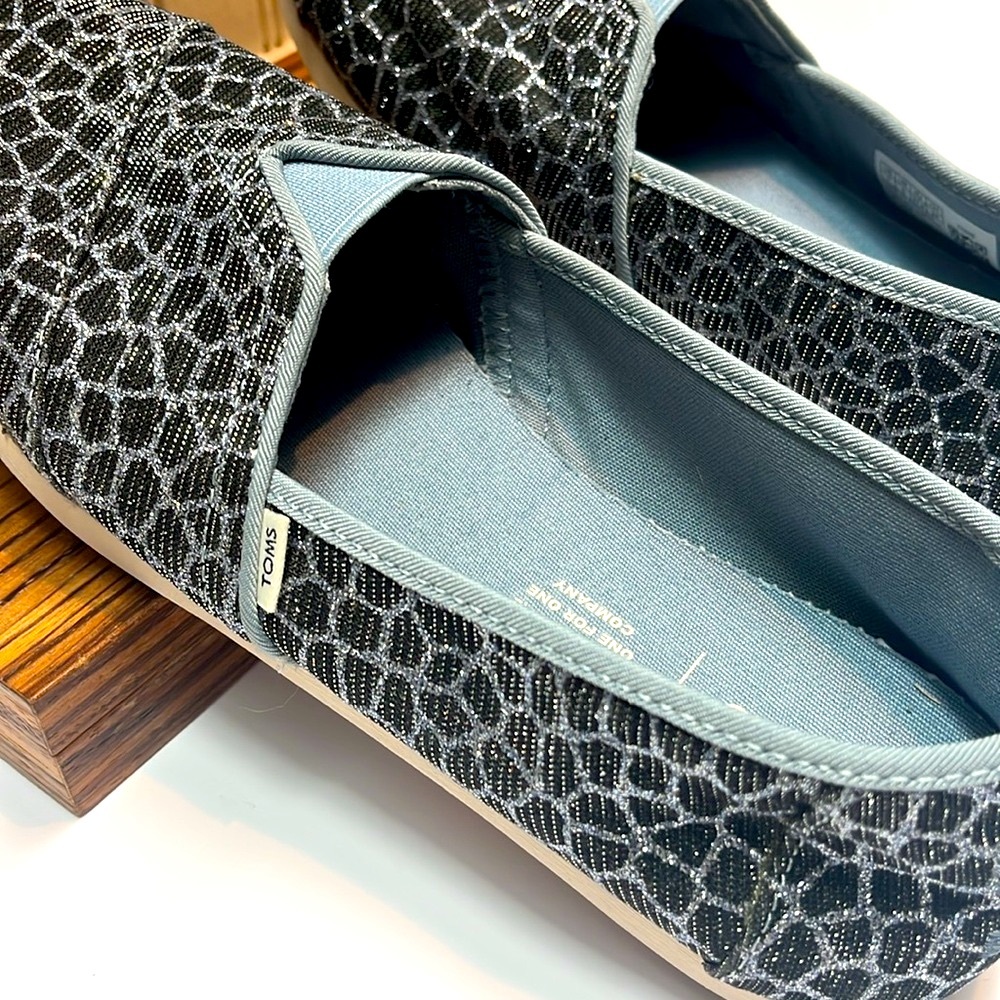 TOMS Alpargata Women’s Oxford City Shoe - Picture 3 of 8